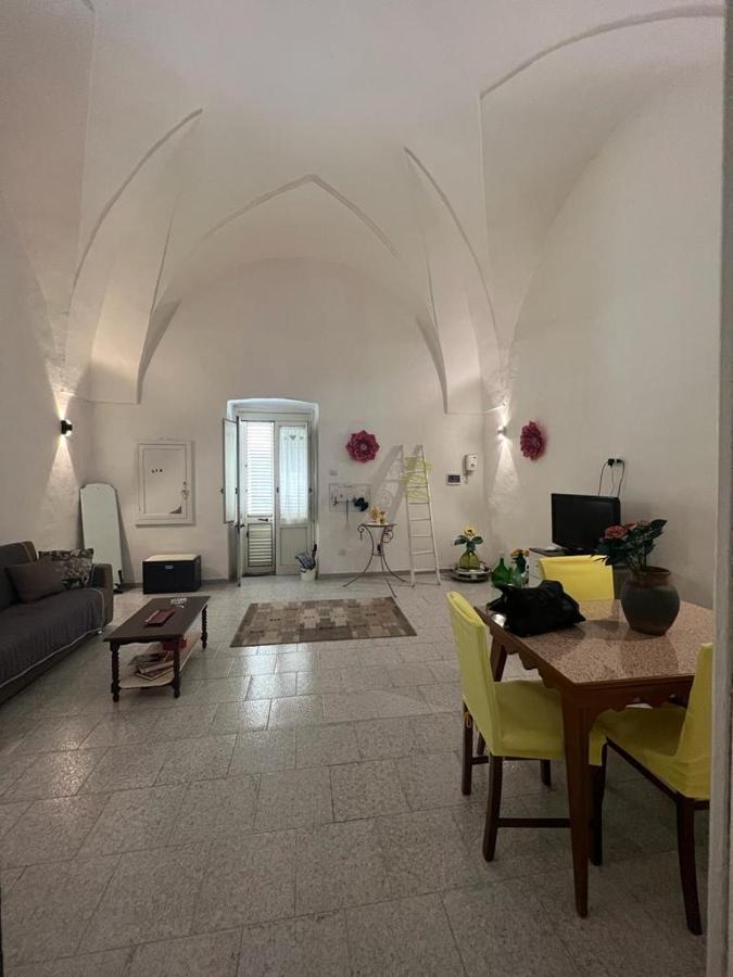 Fichi D India Apartment Чeлино Сан Марко Екстериор снимка