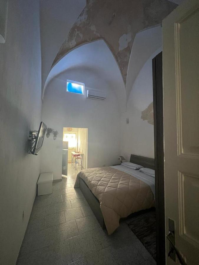 Fichi D India Apartment Чeлино Сан Марко Екстериор снимка